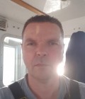 Loic 52 лет St Nazaire Франция