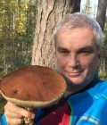 Mateo 58 лет Novosibirsk Россия