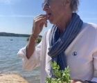 Stephane 70 лет Gannat Франция