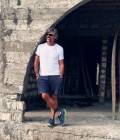 Matthieu 58 ans Orly France