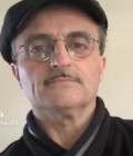 Yvan 62 лет Rochefort  Франция