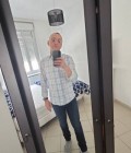 David 44 ans Lille  France