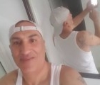 Yacine 51 ans Alger Algérie