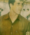 Juanito 49 лет Tours  Франция