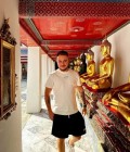 Clément 25 лет Lyon Франция