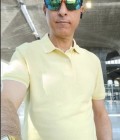 Tahar 60 ans Rosny-sous-bois France