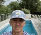 Claude 63 ans Aix En Provence France