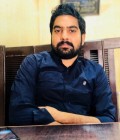 Fayaz 32 лет Gujranwala  Pakistan