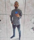 Mickael 29 лет Couillet  Бельгия