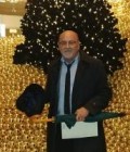 Stephane 62 лет Montreuil Франция