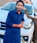 Kamran 21 лет Gujranwala Pakistan