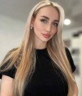 Elena 37 ans Kyiv Ukraine