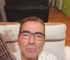 Philippe 65 лет Claix Франция