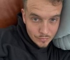 Valentin 34 лет Lessines Бельгия