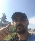 Nabil 43 лет Aulnay Sous Bois  Франция
