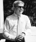 Philippe 61 лет Orléans Франция