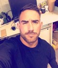 Daniel 48 лет Liège Бельгия
