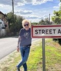 Bernard 67 лет Paris Франция