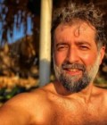 Richard 54 лет Marseille  Франция