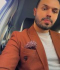 Yann 32 лет Paris Франция