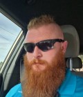 Brian 35 лет North Vernon США