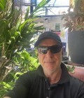 Pierre 65 лет Wambrechies Франция