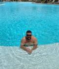 Farid 44 ans Charleroi  Belgique