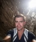 Tom 42 ans Linz Autriche