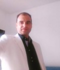 Mickael 45 лет Compiègne Франция