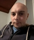 Anthony 29 лет Négrondes  Франция