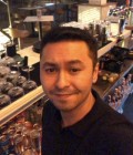 Daniel 33 лет Liverpool Великобритания