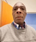 Sebastian 62 ans Hanau Allemagne