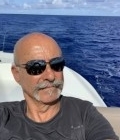 Daniel 71 ans Valencia Espagne