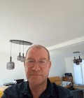 Pascal 66 лет Quimper Франция