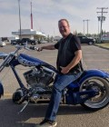 Tim 56 ans Parksville Canada