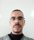 Houssa 47 ans Rabat Maroc