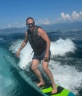 Romain 43 лет Evian Франция