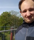 Nils 24 лет Netzschkau  Германия