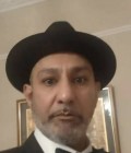 Harjit 49 лет London Великобритания