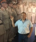 Jacques 55 лет Rebreuve  Ranchicourt Франция