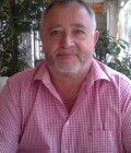 Bernard 66 ans Cuts France