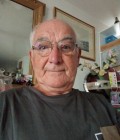 Michel 57 ans Auray  France