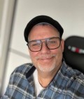 Jürgen 60 лет New York  США