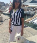 Julia 57 ans Sankt-petersburg Russie