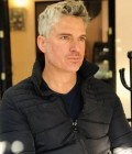 Alexandre 52 ans Lyon France