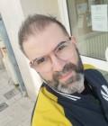 Christophe 51 лет La Rochelle Франция