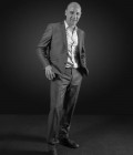 Lucien 58 лет Liège Бельгия
