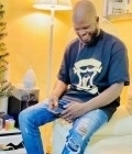 Sylvain 34 лет Alger Алжир