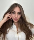 Kira 28 ans Melitopol Ukraine