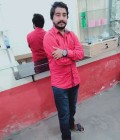Ahmad 31 лет Lhr Pakistan